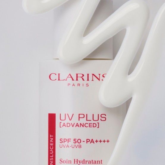 Захисний зволожувальний крем для обличчя Clarins UV Plus Skin Barrier Multi-Protection SPF 50, 50 мл 3666057162565 фото