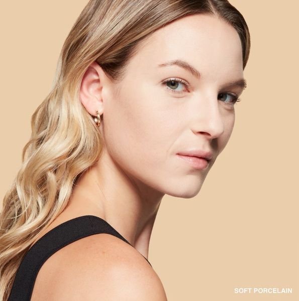 Компактна пудра Bobbi Brown Sheer Finish Pressed Powder Soft Porcelain, 9г 716170294377 фото